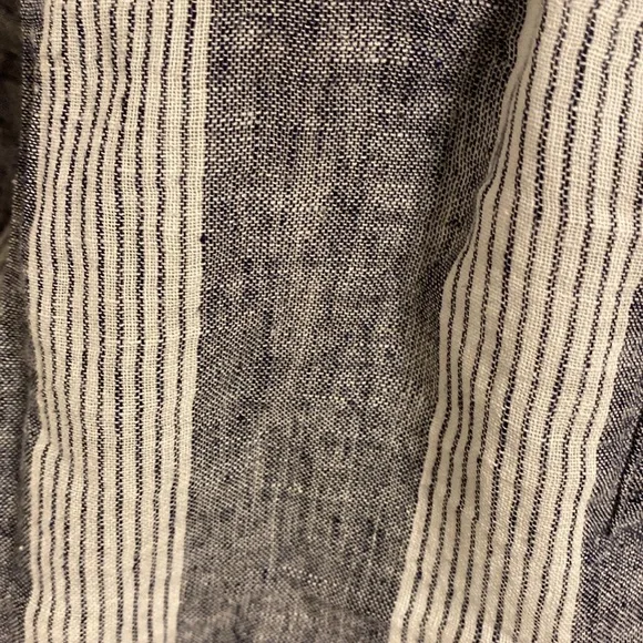 Linnen Vneck blouse - Picture 3 of 3